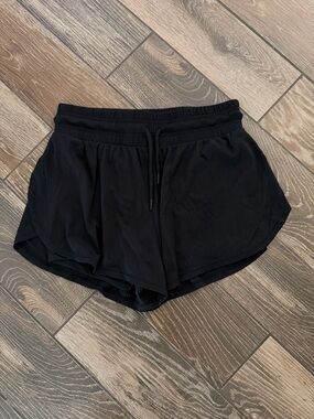 Ribbed Black Athletic Pull-On Shorts with Drawstring - Large